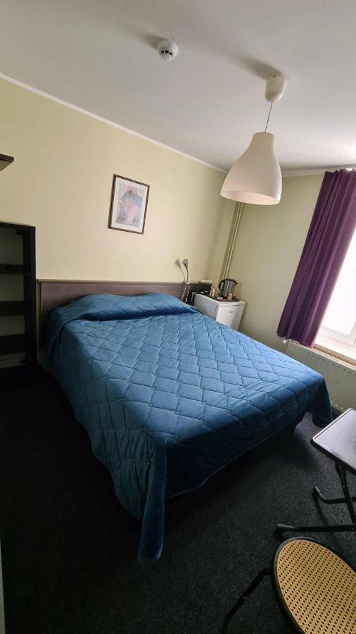 Hotel Melissa Peruwelz Bagian luar foto