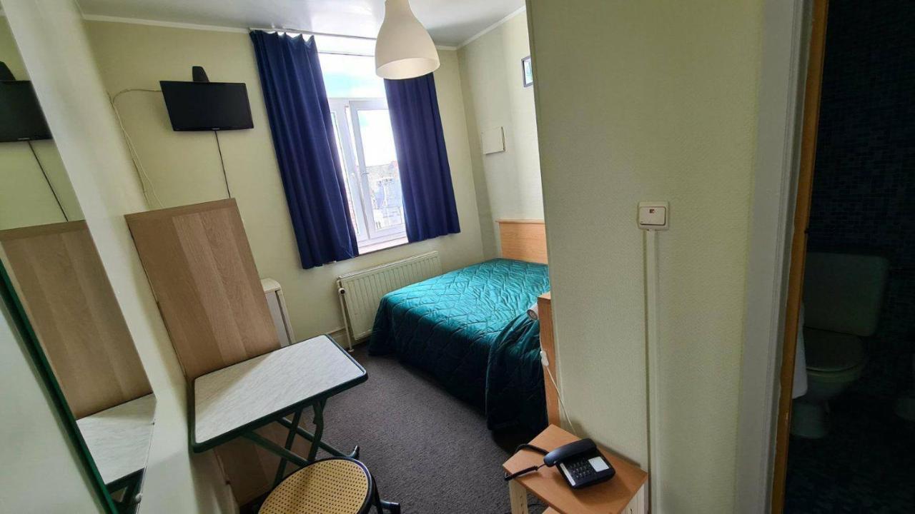 Hotel Melissa Peruwelz Bagian luar foto