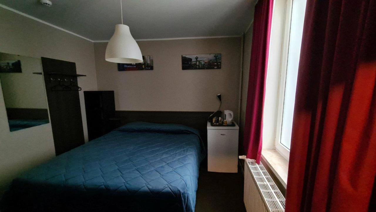 Hotel Melissa Peruwelz Bagian luar foto