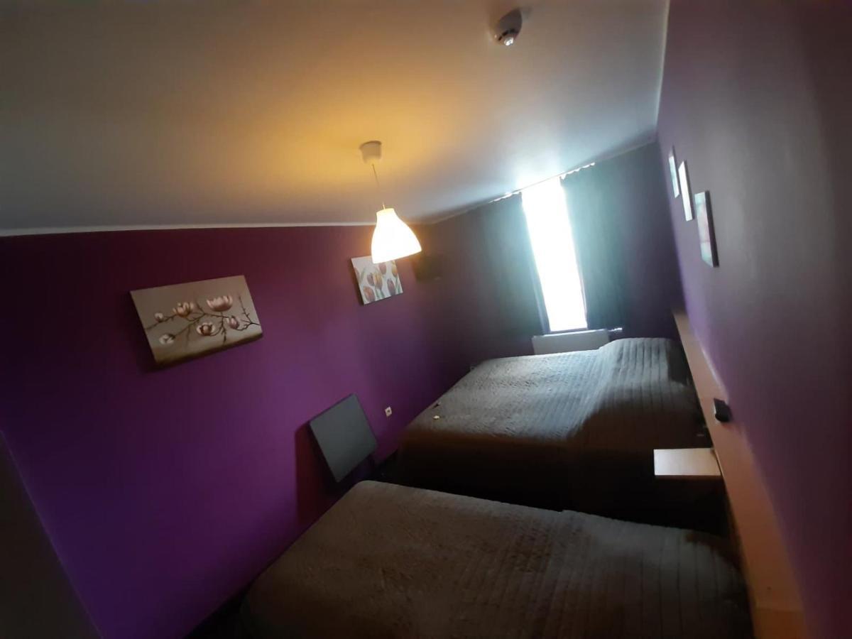 Hotel Melissa Peruwelz Bagian luar foto