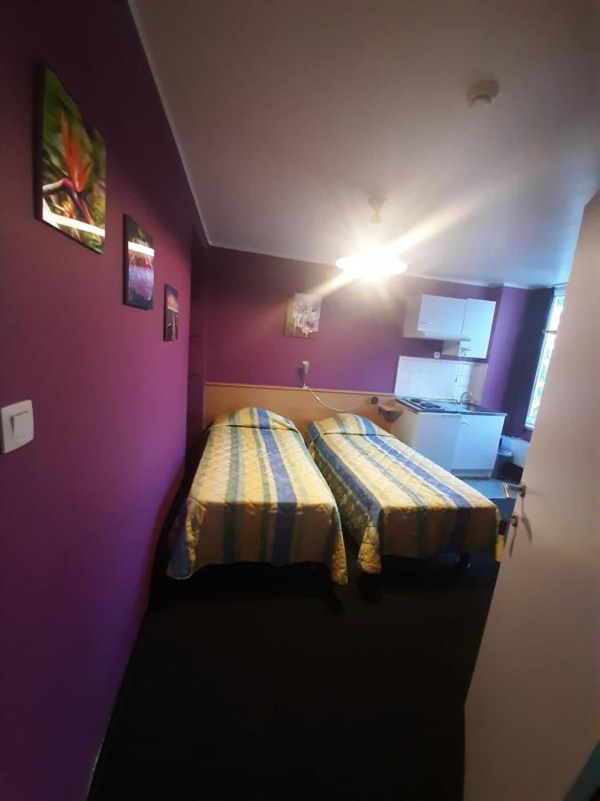 Hotel Melissa Peruwelz Bagian luar foto