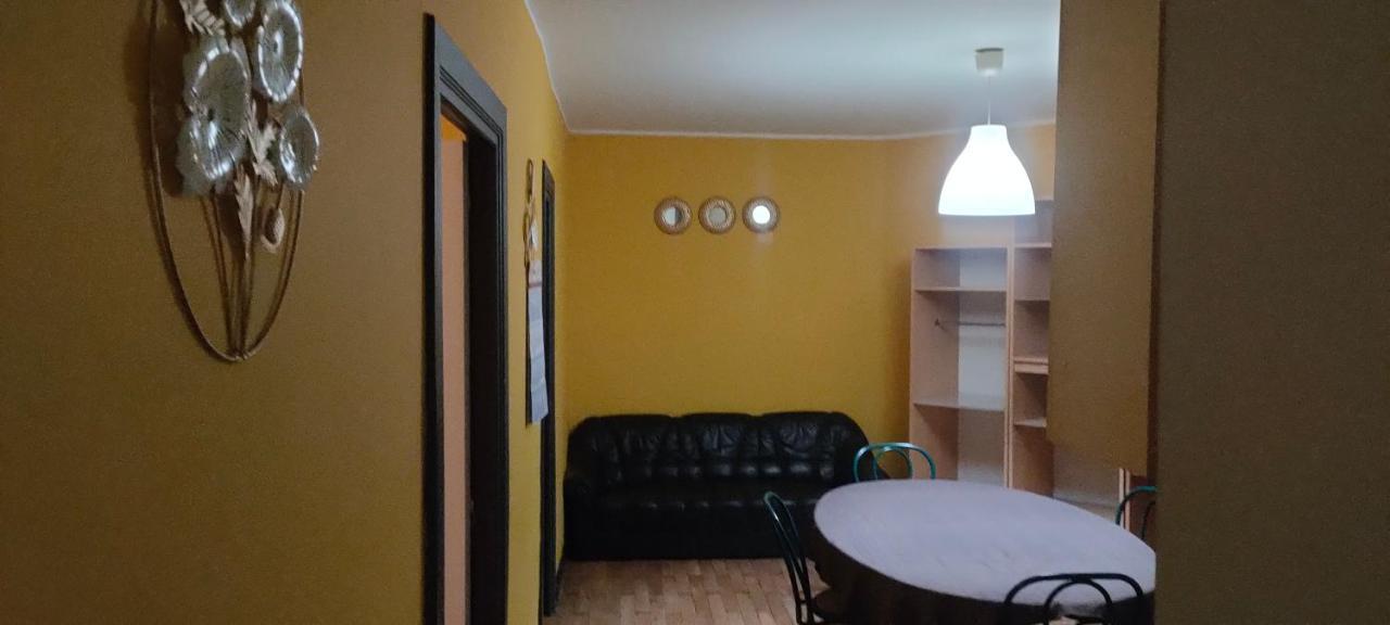 Hotel Melissa Peruwelz Bagian luar foto